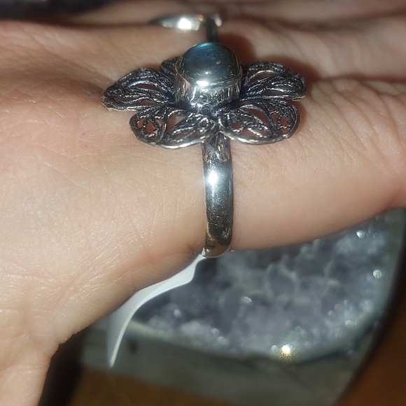 Labradorite Flower Filigree Ring Size 9 - Picture 4 of 7